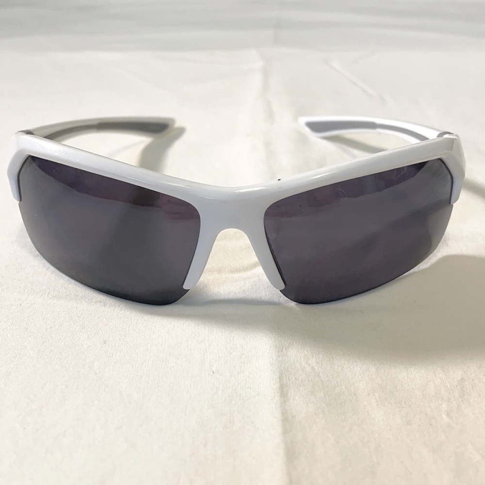 sports sunglasses